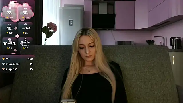Snapshot of white_liillyy chatting on September 2025 04:07:01 PM white liillyy online show from September 2025 04:07:01 PM