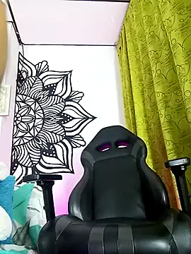 Snapshot of angela_bigdick chatting on October 2025 11:47:01 PM angela bigdick online show from October 2025 11:47:01 PM