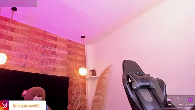 Snapshot of Emily_brown04 chatting on February 2026 12:04:02 PM Emily brown04 online show from February 2026 12:04:02 PM