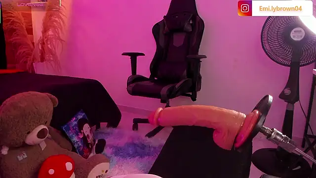 Snapshot of Emily_brown04 chatting on February 2026 12:26:01 PM Emily brown04 online show from February 2026 12:26:01 PM