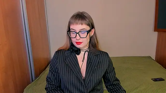 Snapshot of just_fucked777 chatting on November 2025 12:32:02 AM just fucked777 online show from November 2025 12:32:02 AM