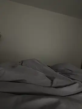 tashaninlife online show from November 2025 04:23:02 AM