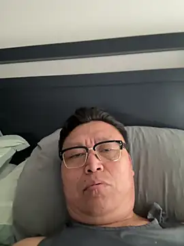 tashaninlife online show from May 2026 10:41:01 PM