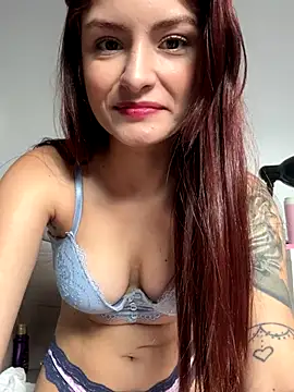 MarianaNinfa online show from December 2025 08:45:02 PM