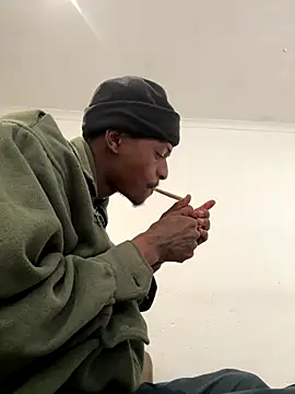 Snapshot of AllDayBbC chatting on November 2025 09:48:02 AM AllDayBbC online show from November 2025 09:48:02 AM