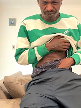 Snapshot of AllDayBbC chatting on November 2025 11:54:02 AM AllDayBbC online show from November 2025 11:54:02 AM