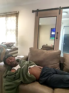 Snapshot of AllDayBbC chatting on November 2025 01:37:02 PM AllDayBbC online show from November 2025 01:37:02 PM