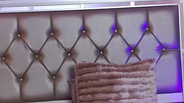 Snapshot of LunaHart chatting on March 2026 02:28:02 PM LunaHart online show from March 2026 02:28:02 PM