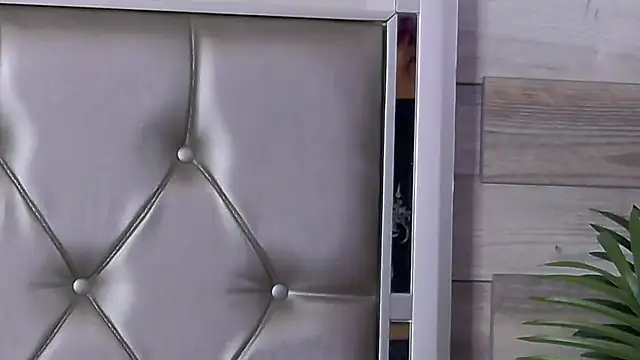 LunaHart online show from April 2026 02:57:02 AM