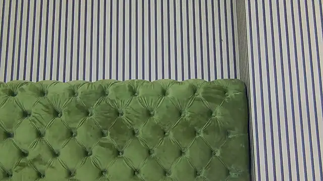 Snapshot of LunaHart chatting on November 2025 08:12:01 PM LunaHart online show from November 2025 08:12:01 PM