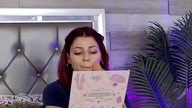 LunaHart online show from April 2026 06:09:01 AM