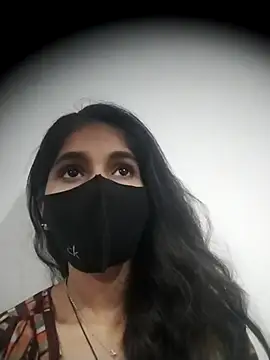 Sexey-Puja online show from November 2025 01:36:02 PM