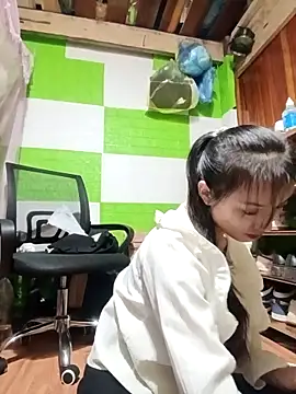 tdtd98 online show from November 2025 04:28:02 AM