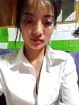 tdtd98 online show from December 2025 04:18:01 PM