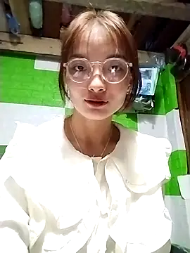 tdtd98 online show from March 2026 03:50:01 AM