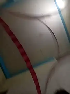 tdtd98 online show from April 2026 06:14:02 PM