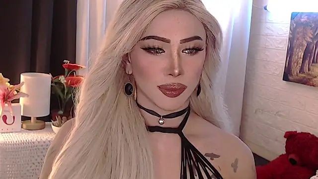 Snapshot of Your_valentina_goddess chatting on October 2025 01:28:01 AM Your valentina goddess online show from October 2025 01:28:01 AM