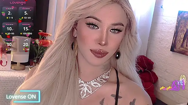 Snapshot of Your_valentina_goddess chatting on October 2025 03:29:02 AM Your valentina goddess online show from October 2025 03:29:02 AM