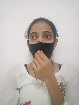 Snapshot of Sexey-Komal chatting on October 2025 01:07:01 AM Sexey-Komal online show from October 2025 01:07:01 AM