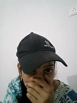 Snapshot of Sexey-Komal chatting on October 2025 04:06:01 AM Sexey-Komal online show from October 2025 04:06:01 AM