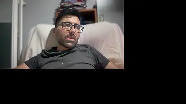 Snapshot of Alicante34 chatting on October 2025 06:53:02 PM Alicante34 online show from October 2025 06:53:02 PM