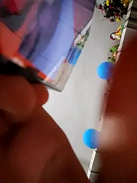 Anushka14321 online show from November 2025 07:02:01 AM