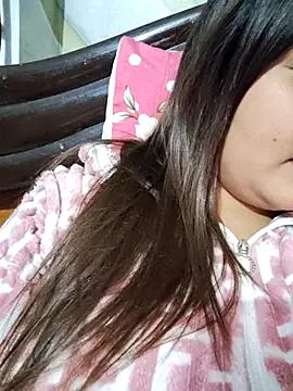 Anushka14321 online show from December 2025 06:42:01 PM