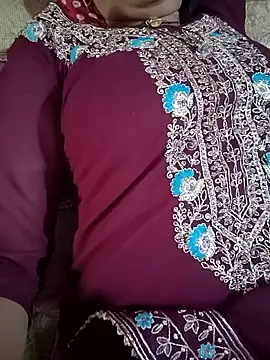 Snapshot of Paakhi-Singh chatting on November 2025 07:13:01 AM Paakhi-Singh online show from November 2025 07:13:01 AM