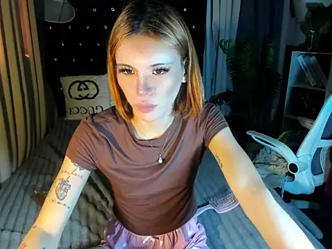 samantha fox8 online show from November 2025 12:22:01 AM