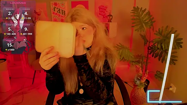 Snapshot of LilithNelson chatting on December 2025 09:05:01 PM LilithNelson online show from December 2025 09:05:01 PM