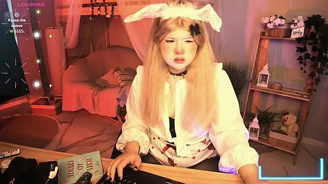 Snapshot of LilithNelson chatting on September 2025 09:36:01 AM LilithNelson online show from September 2025 09:36:01 AM