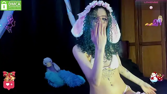 Bluedarkelf888 online show from December 2025 12:46:01 AM