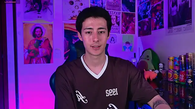 Snapshot of Jeremias_miller chatting on November 2025 11:04:02 PM Jeremias miller online show from November 2025 11:04:02 PM