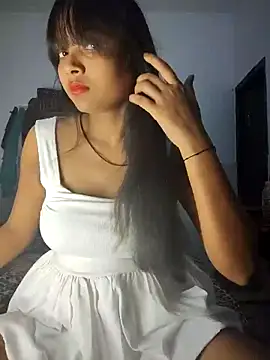 RAYI Queen 2 online show from September 2025 12:59:02 AM