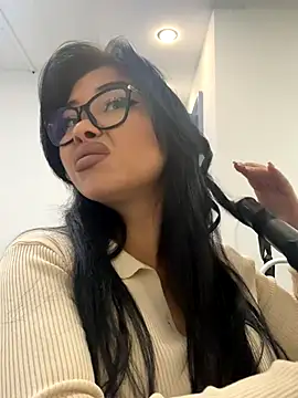 Mia stepMOM online show from September 2025 05:52:02 AM