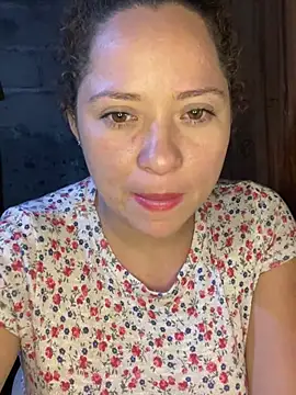 Snapshot of sabrossa chatting on March 2026 07:15:01 AM sabrossa online show from March 2026 07:15:01 AM