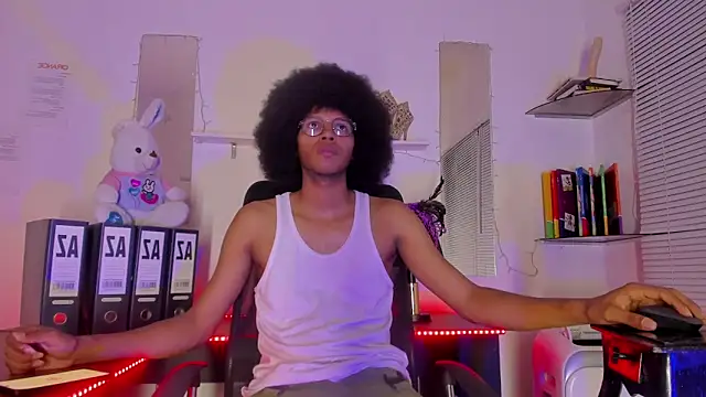 Snapshot of DEAMOL chatting on January 2026 06:23:01 PM DEAMOL online show from January 2026 06:23:01 PM