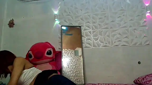 Snapshot of hugecockbabe chatting on September 2025 07:25:02 PM hugecockbabe online show from September 2025 07:25:02 PM