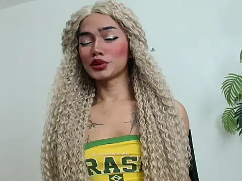 hugecockbabe online show from March 2026 11:43:02 PM