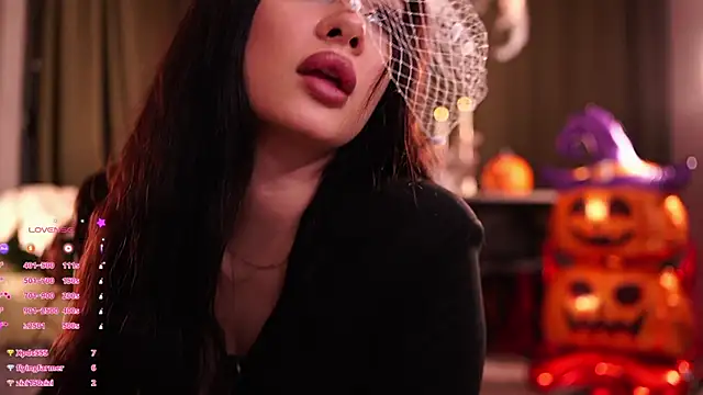 Snapshot of MaryHols chatting on October 2025 04:14:01 PM MaryHols online show from October 2025 04:14:01 PM