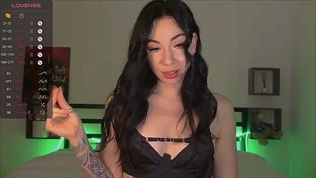 babywin77 online show from November 2025 09:29:01 PM