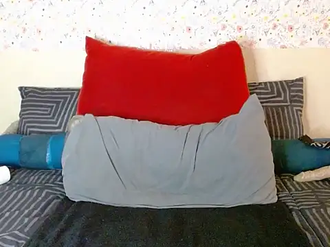 Snapshot of AfricanDoll15 chatting on September 2025 03:30:01 PM AfricanDoll15 online show from September 2025 03:30:01 PM