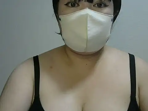 Snapshot of yuririn-594 chatting on September 2025 12:22:01 PM yuririn-594 online show from September 2025 12:22:01 PM