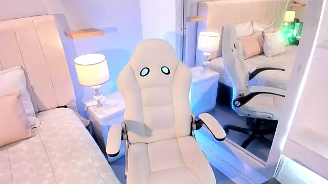 manyaa  online show from February 2026 07:35:02 PM