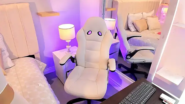 manyaa  online show from January 2026 07:30:02 PM