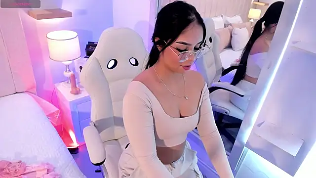 manyaa  online show from March 2026 07:26:01 PM