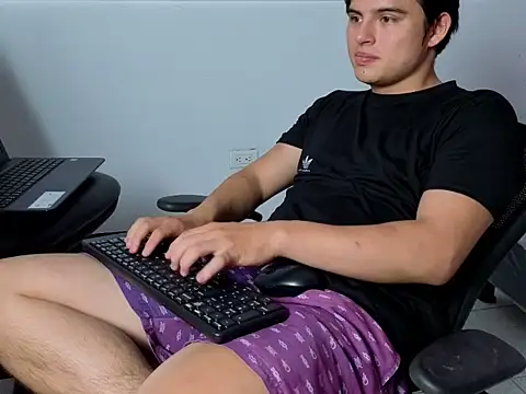 invincible200 online show from October 2025 02:31:02 PM