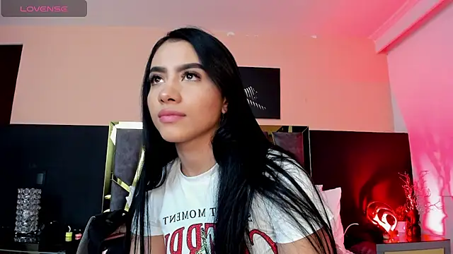 ScarletTorres online show from November 2025 06:33:02 PM