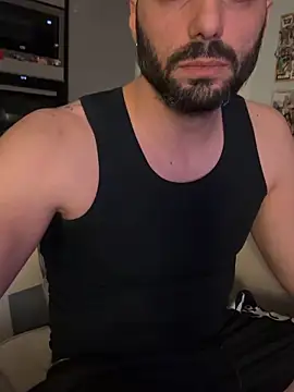 Snapshot of Simon-xx chatting on May 2026 11:43:02 PM Simon-xx online show from May 2026 11:43:02 PM