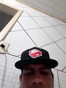 paulinhogostosinho online show from October 2025 03:30:02 AM